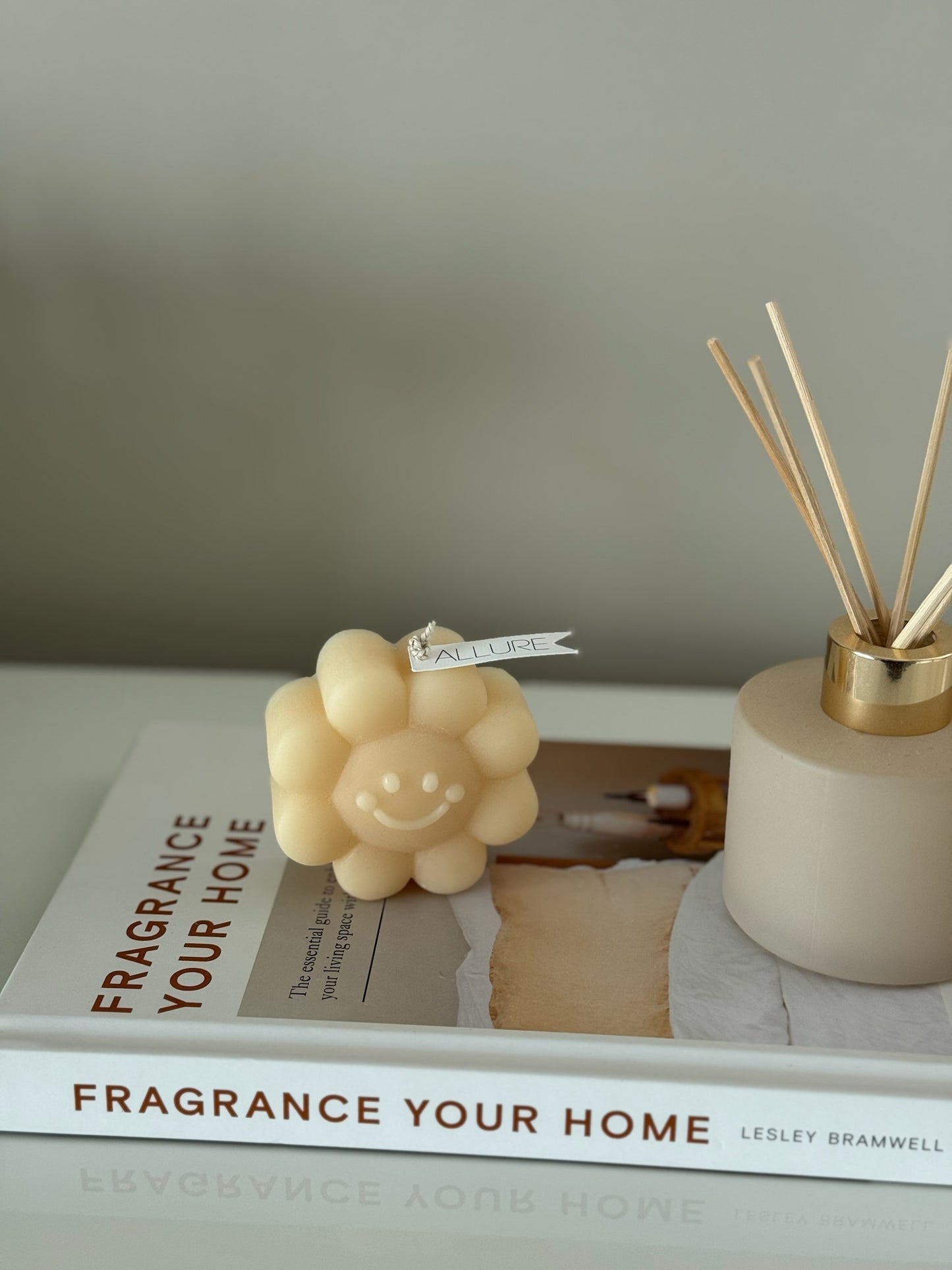 Happy Blossom Flower Candle - Allure Wax Works