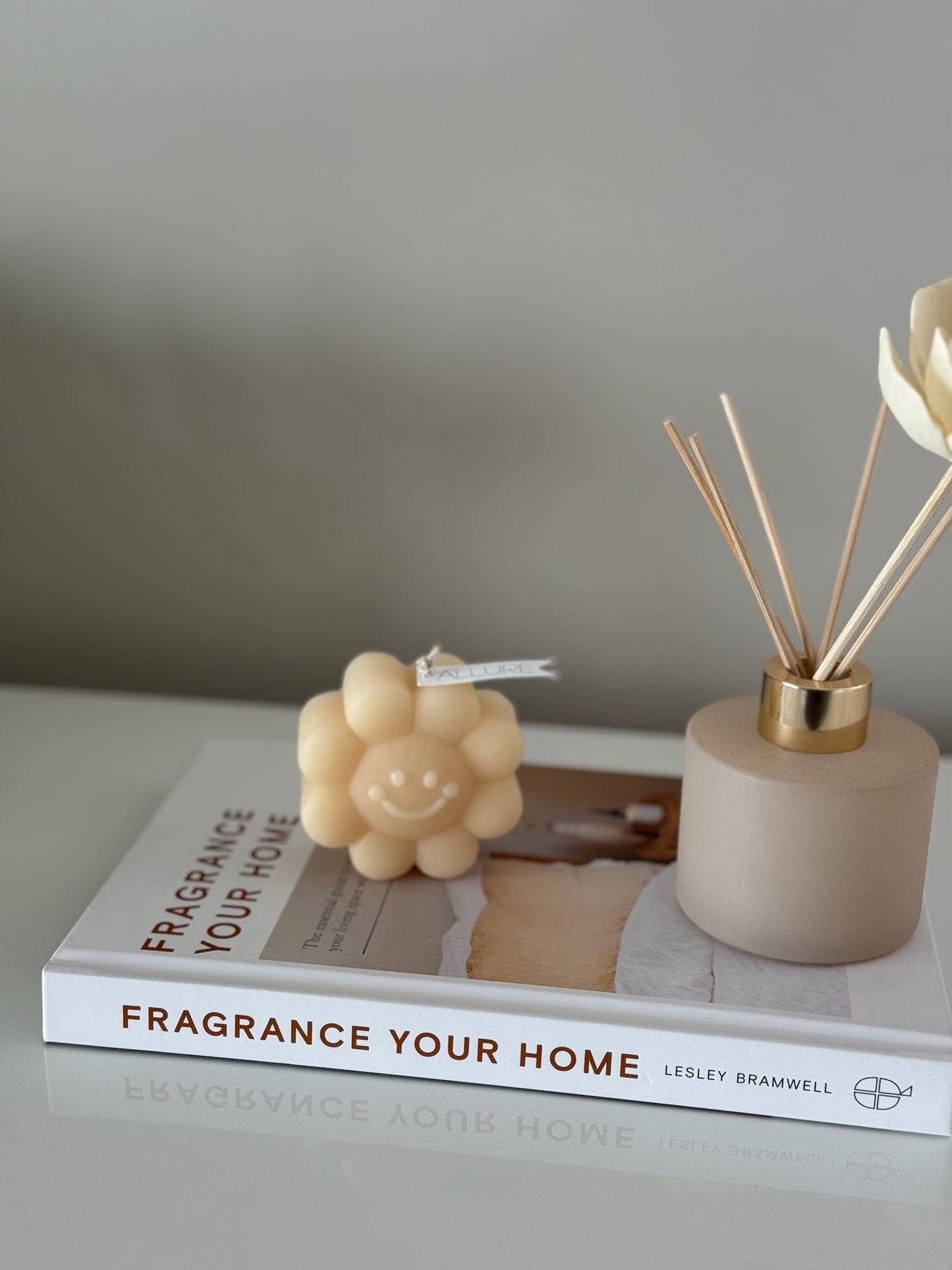 Happy Blossom Flower Candle - Allure Wax Works