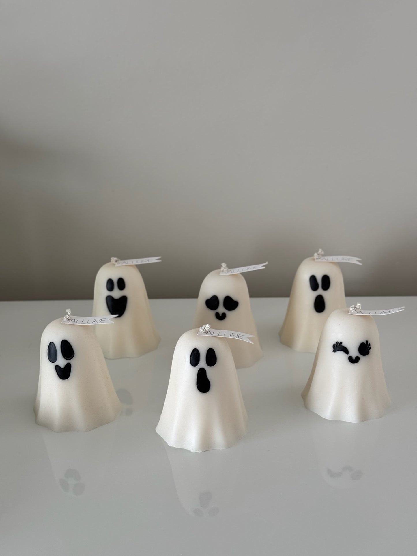Round Ghost Candle - Allure Wax Works