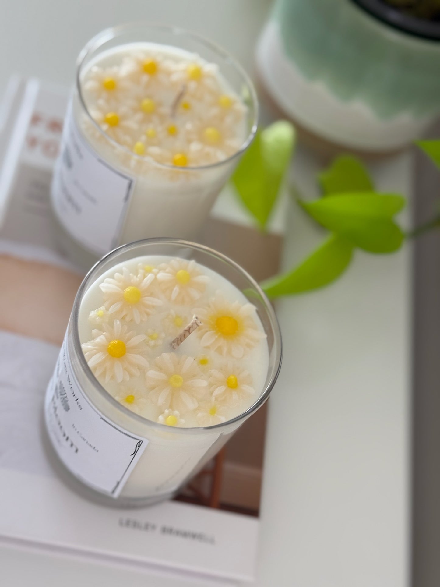 Daisy Bloom Container Candle - Allure Wax Works