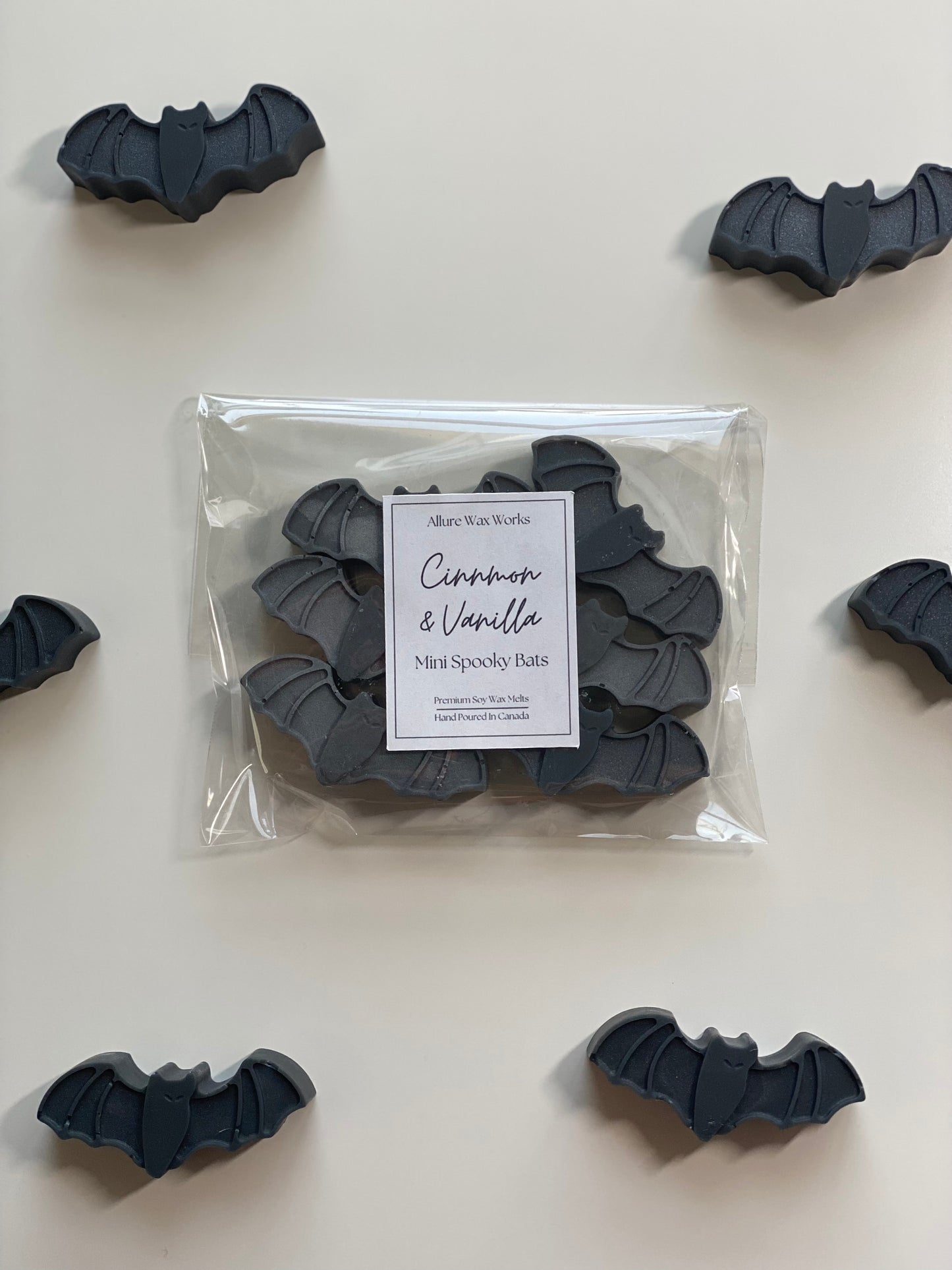 Cinnamon & Vanilla Mini Spooky Bats - Allure Wax Works