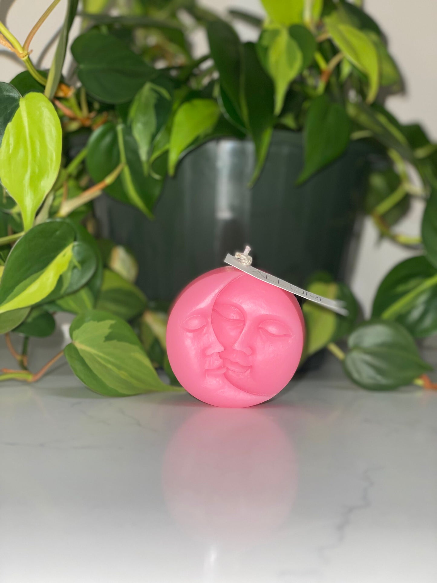 Luna Candle