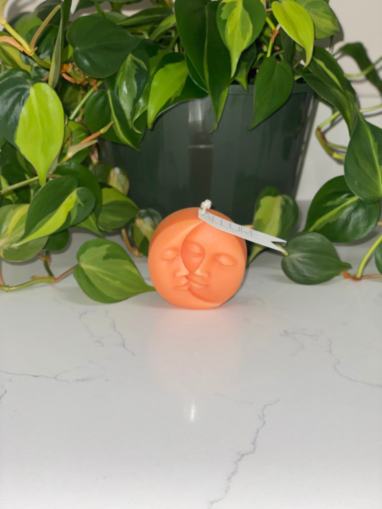 Luna Candle
