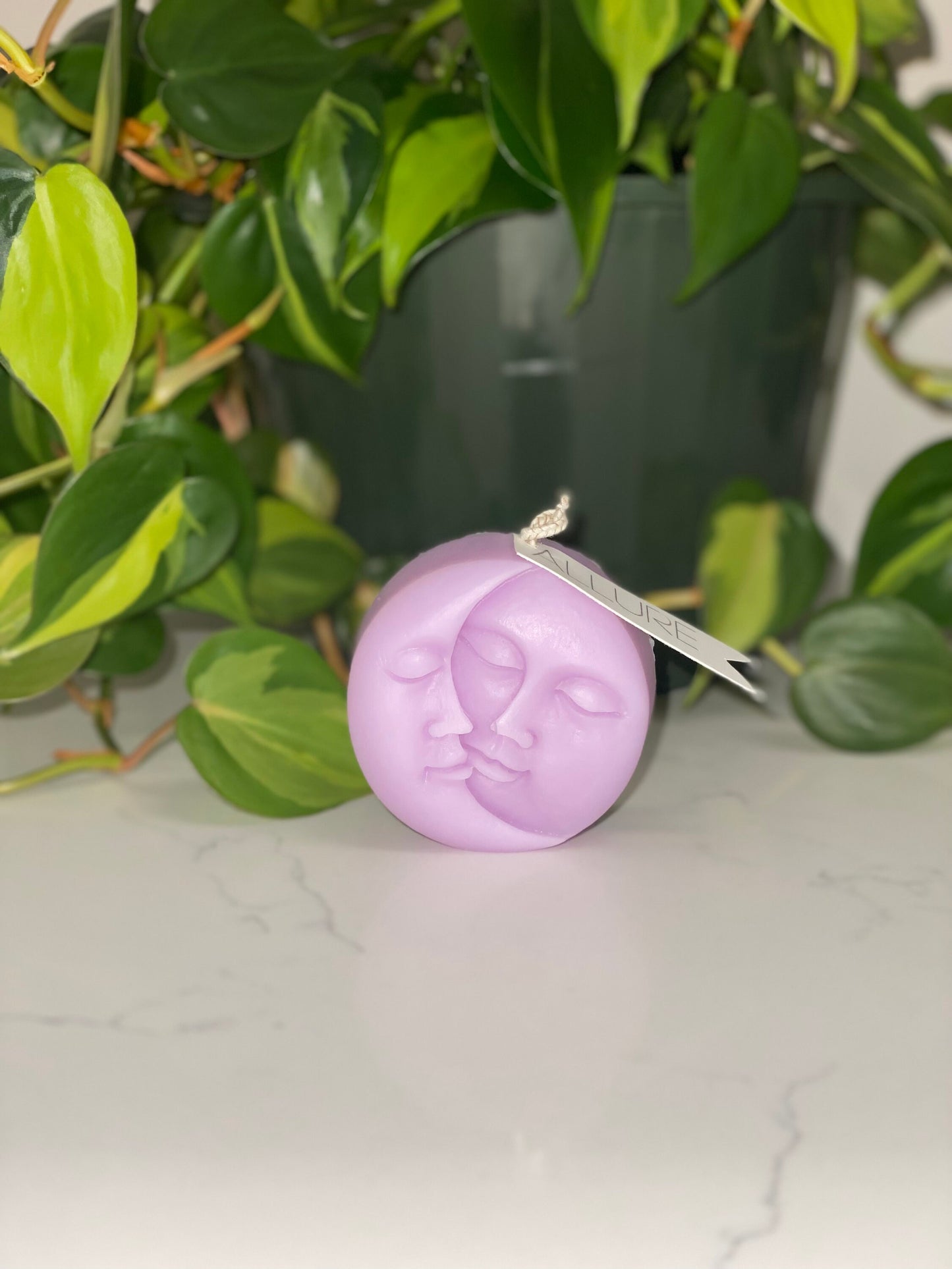 Luna Candle