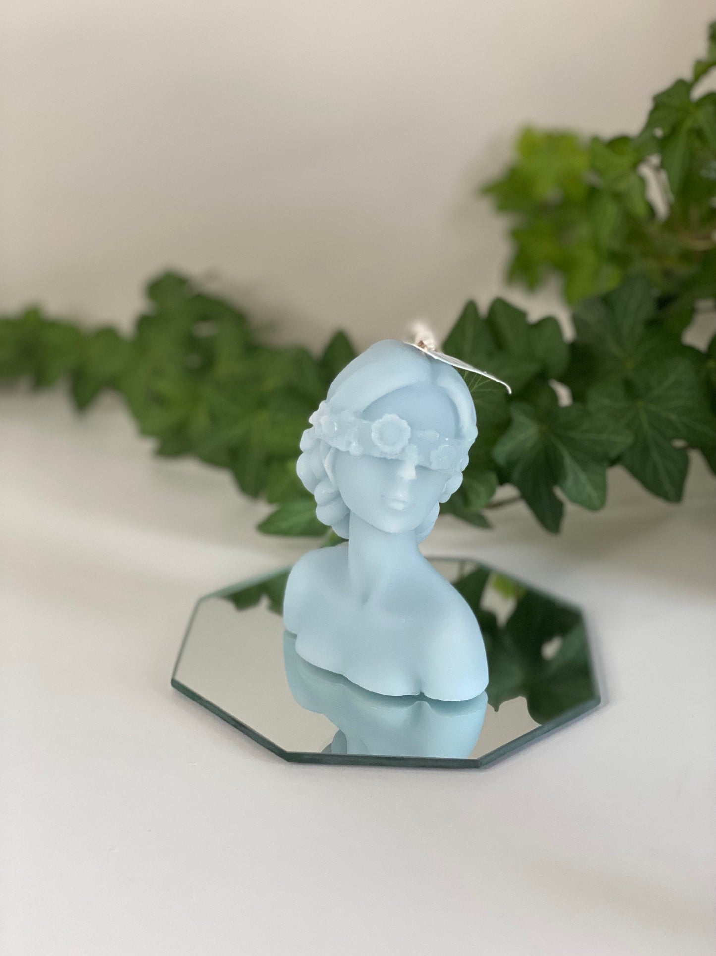 Venus Candle