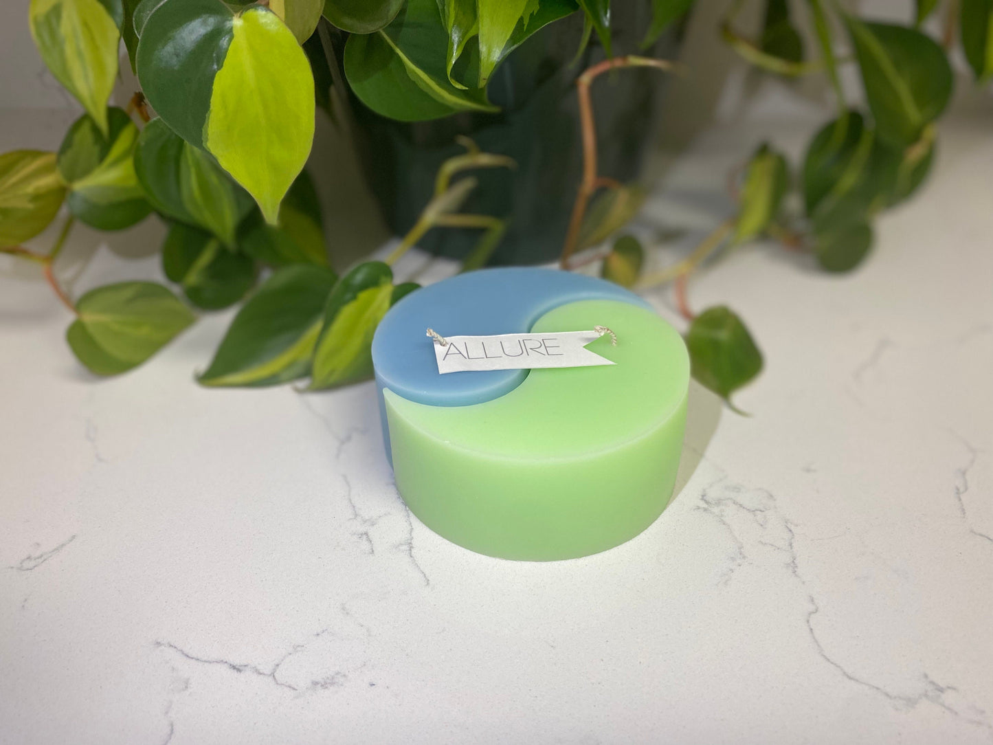 Yin & Yang Candle