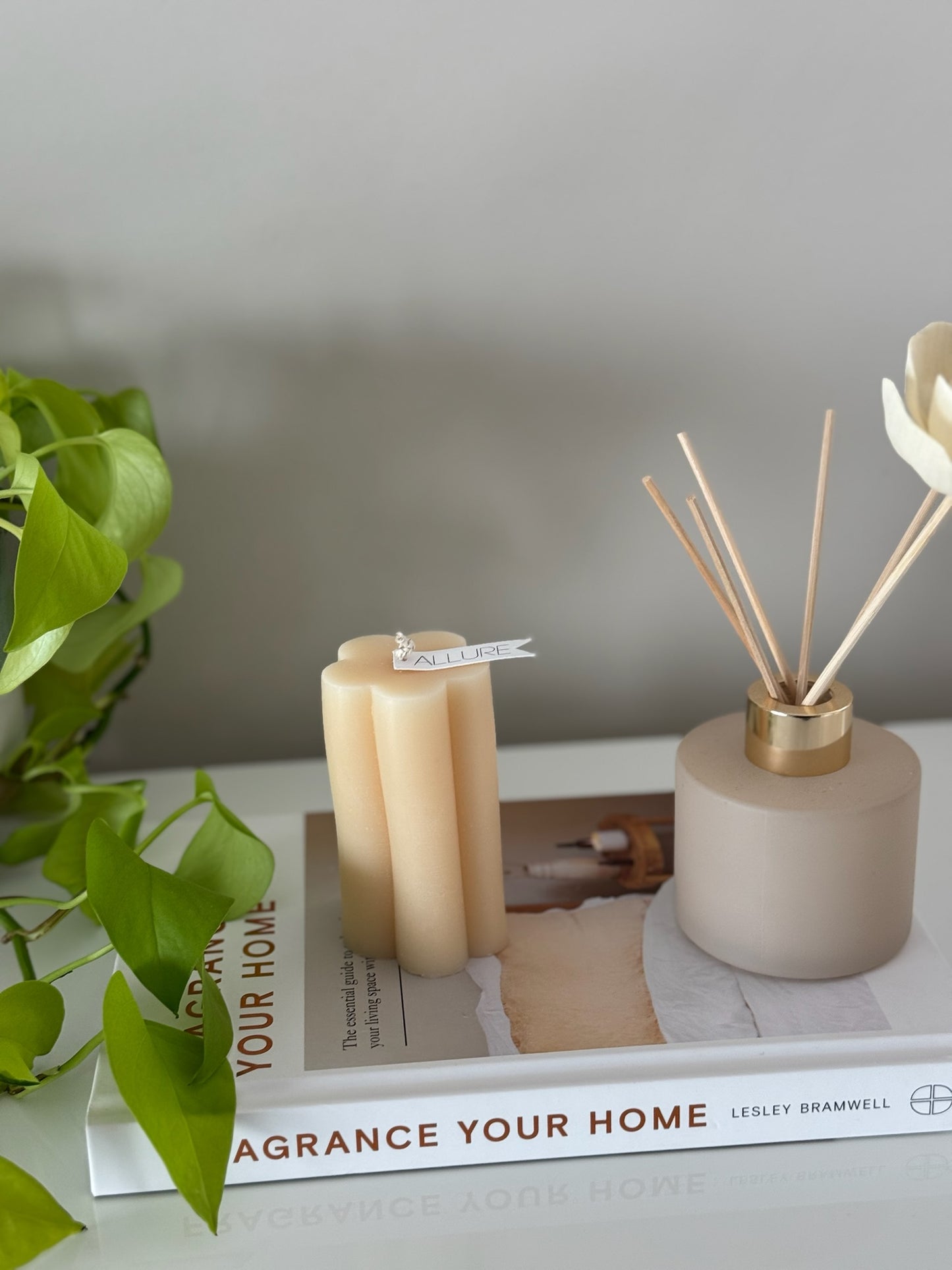 Floral Column Candle - Allure Wax Works