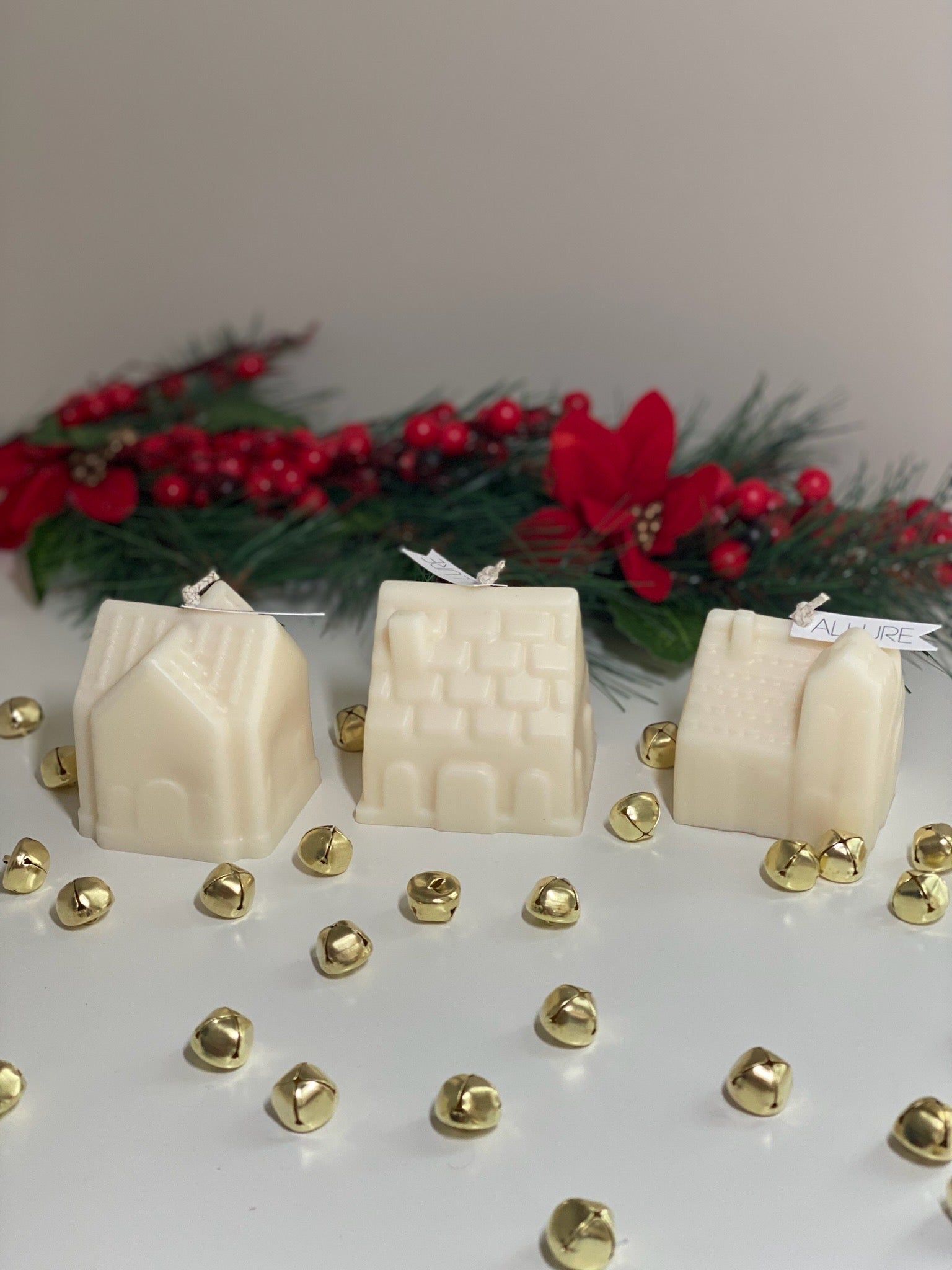 Christmas House Candle - Limited Edition - Allure Wax Works