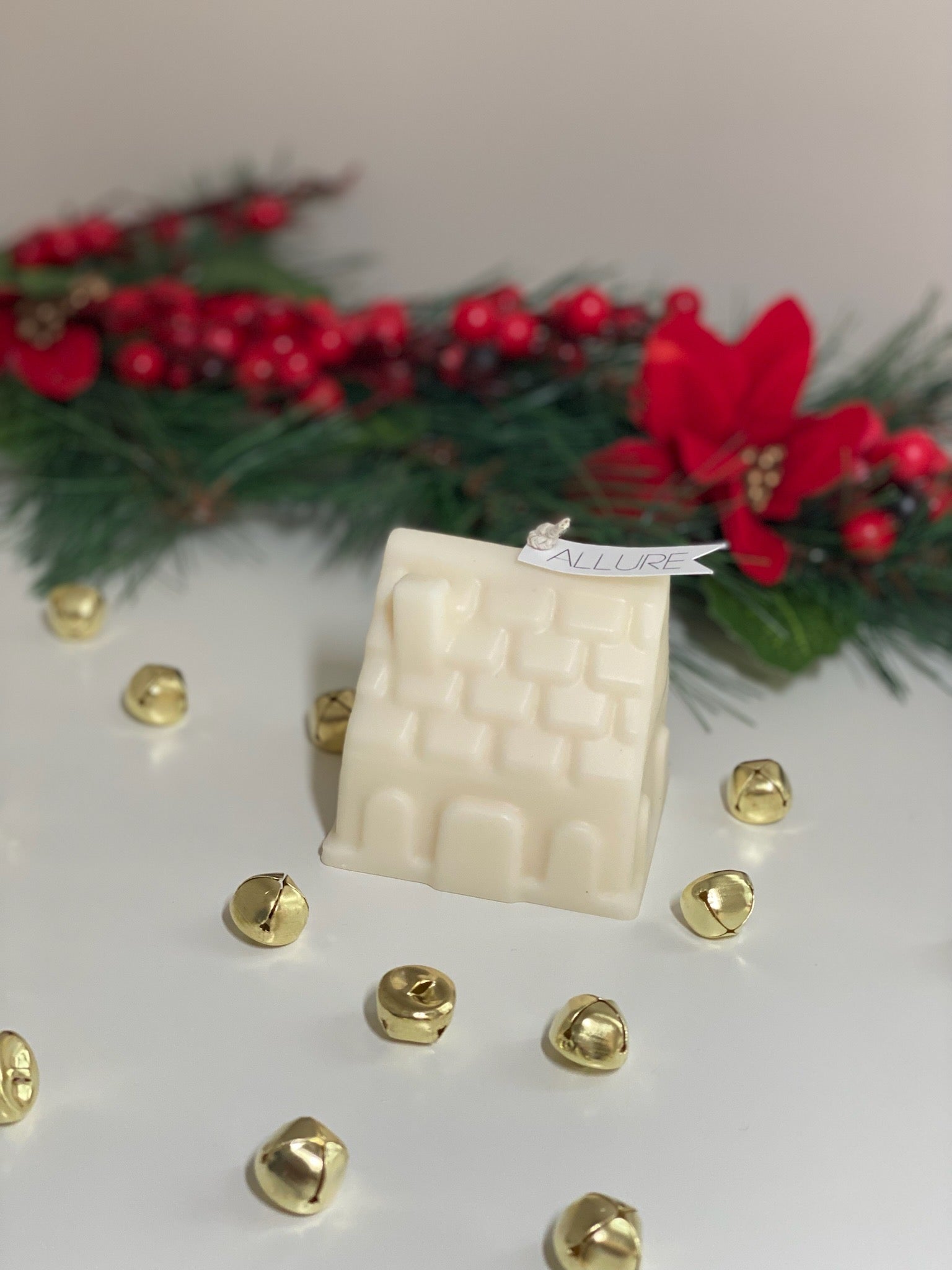 Christmas House Candle - Limited Edition - Allure Wax Works