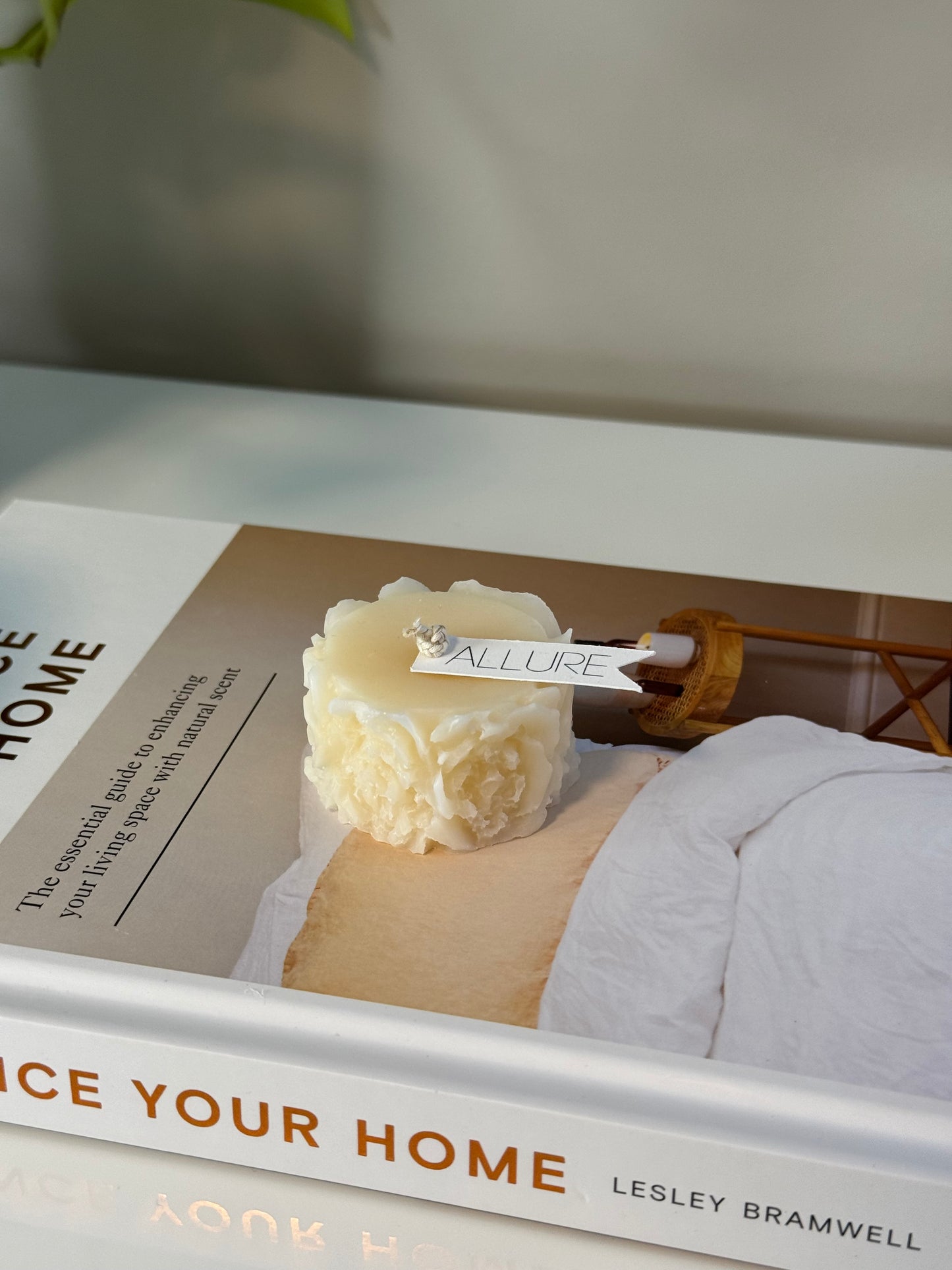 Rose Edge Candle - Allure Wax Works