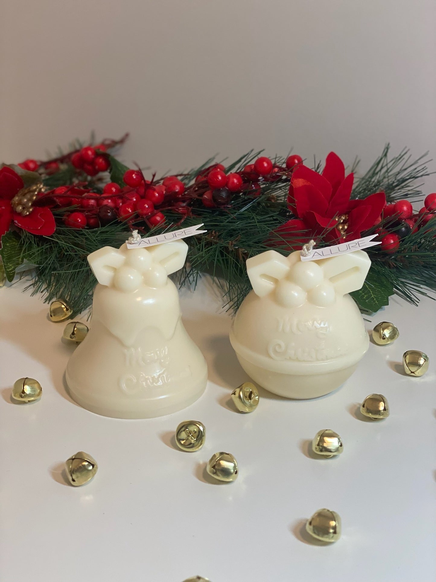 Merry Christmas Bell Candle - Limited Edition - Allure Wax Works