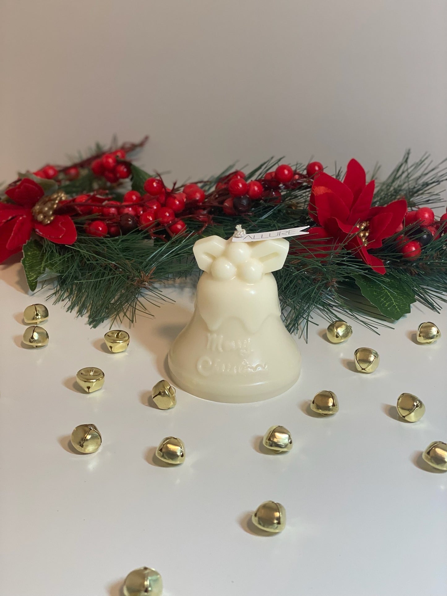 Merry Christmas Bell Candle - Limited Edition - Allure Wax Works